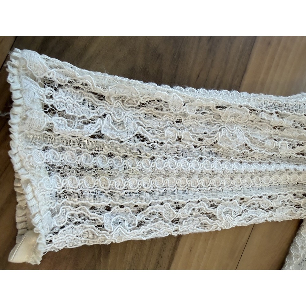 Liz‎ Claiborne Ivory Lace Blouse Sheer Romantic Victorian Style Boho Fairy Top M - Picture 12 of 14
